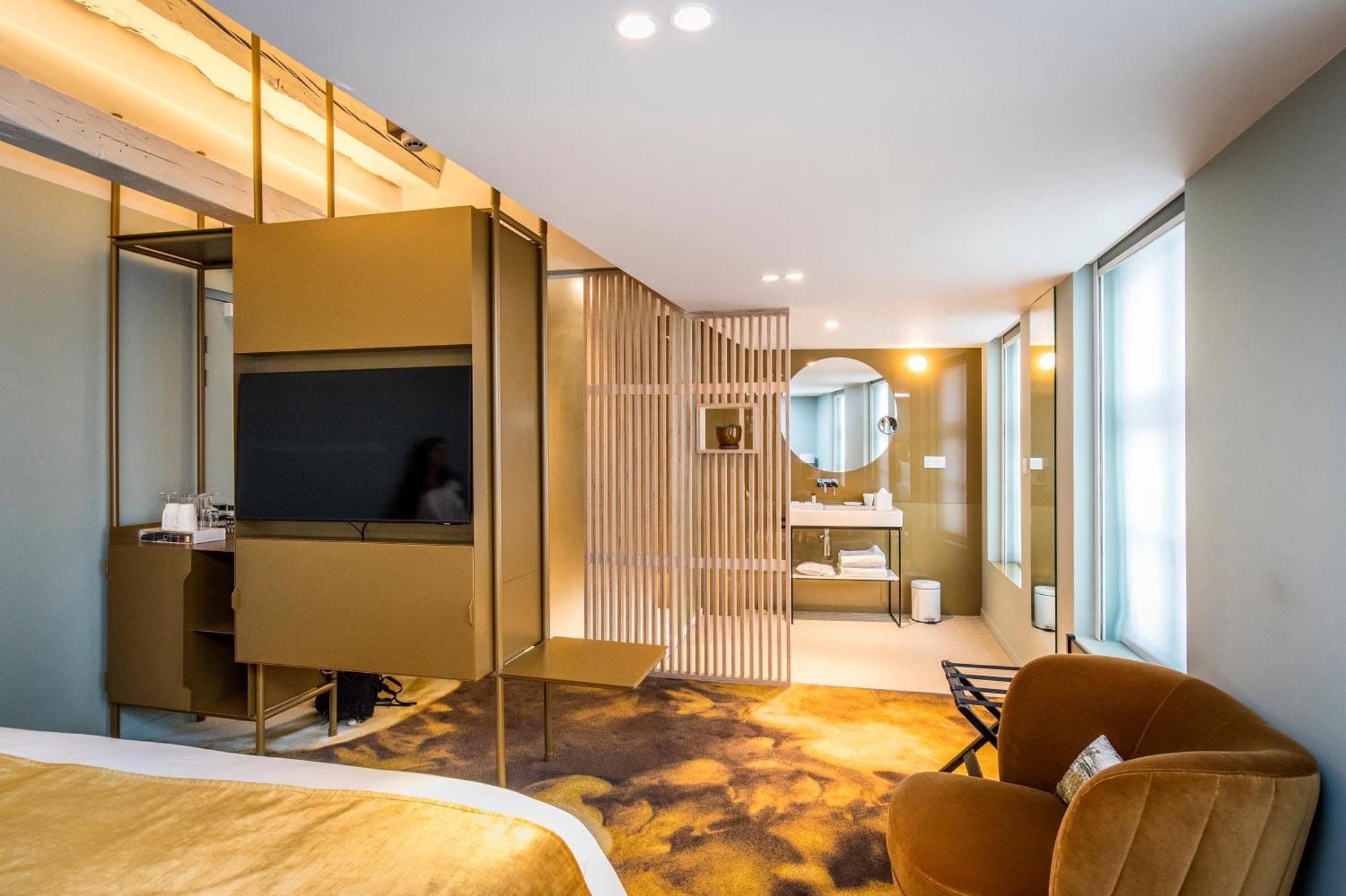 Clarance Hotel Lille Bagian luar foto