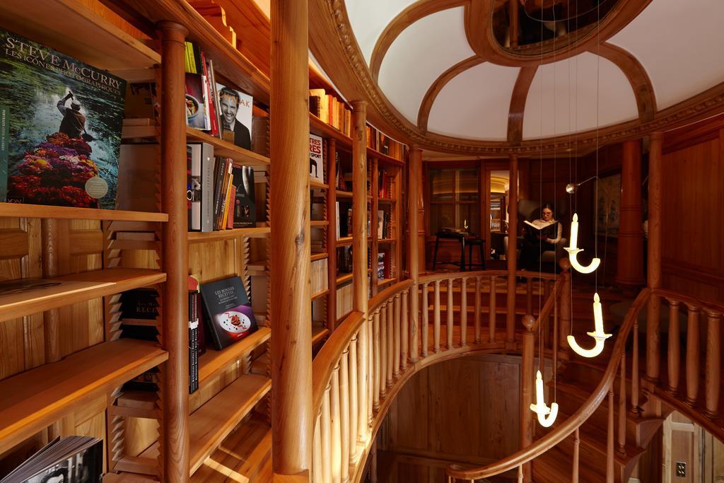 Clarance Hotel Lille Bagian luar foto