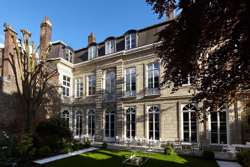 Clarance Hotel Lille Bagian luar foto